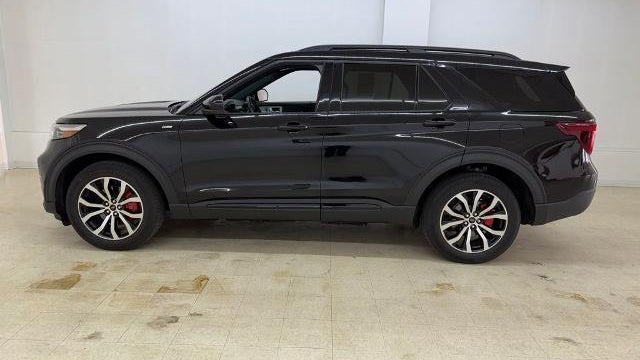 2024 Ford Explorer ST-Line