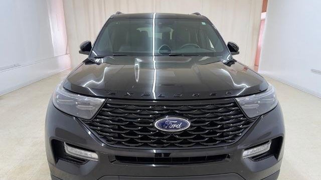 2024 Ford Explorer ST-Line