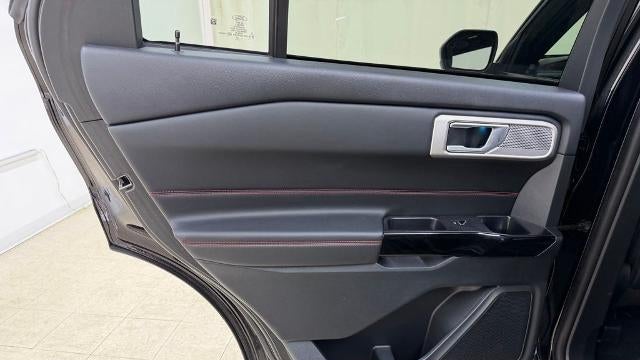 2024 Ford Explorer ST-Line