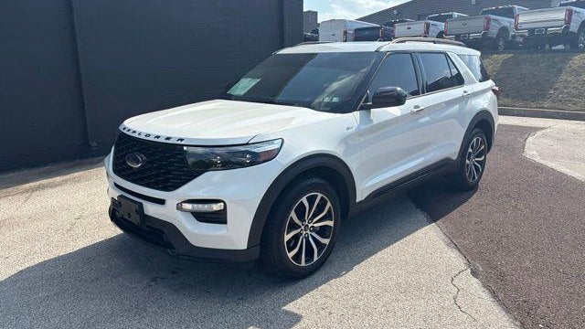 2024 Ford Explorer ST-Line