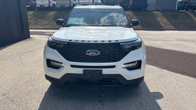 2024 Ford Explorer ST-Line