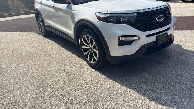2024 Ford Explorer ST-Line
