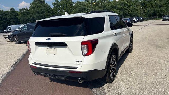 2024 Ford Explorer ST-Line