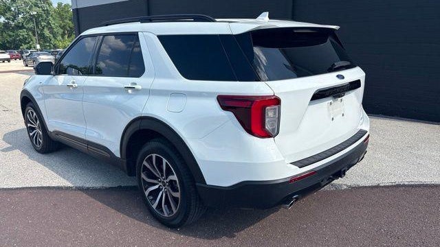 2024 Ford Explorer ST-Line