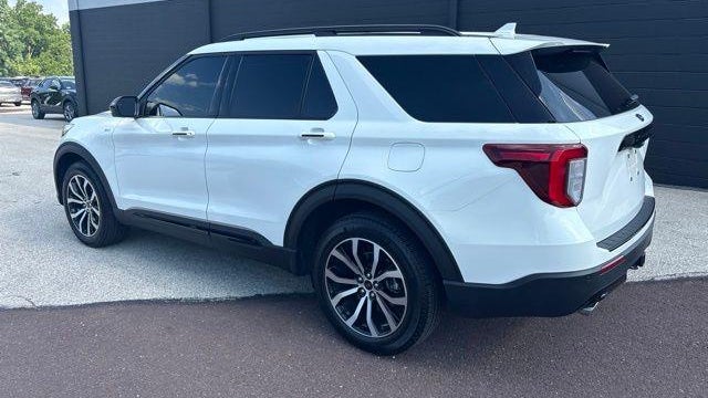 2024 Ford Explorer ST-Line