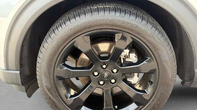 2024 Ford Explorer ST-Line