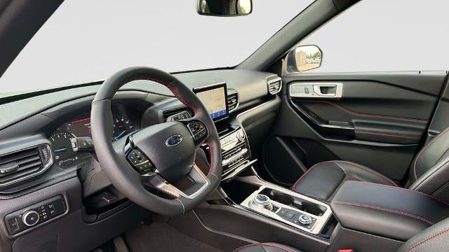 2024 Ford Explorer ST-Line