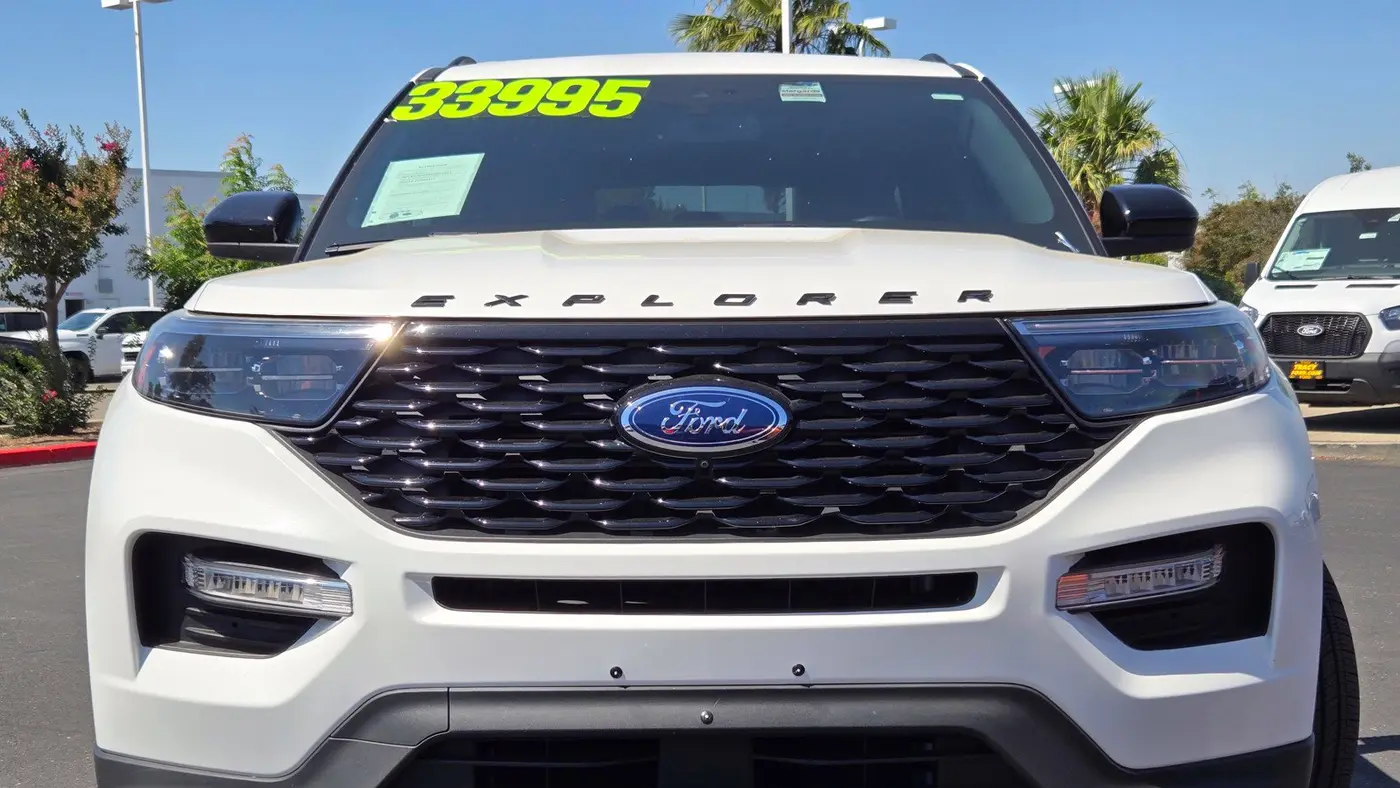 2022 Ford Explorer ST-Line