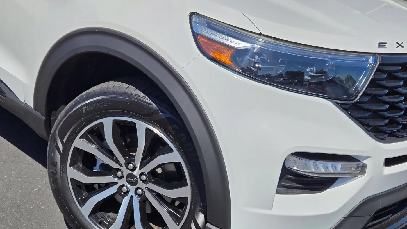 2022 Ford Explorer ST-Line