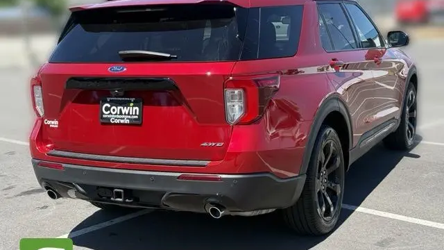 2022 Ford Explorer ST-Line