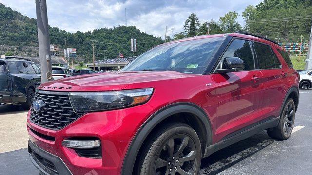 2023 Ford Explorer ST-Line