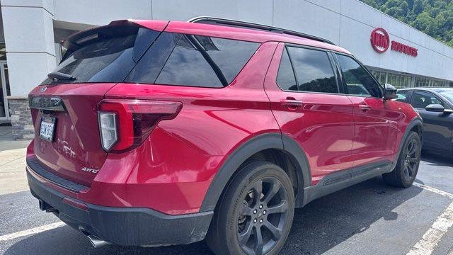 2023 Ford Explorer ST-Line