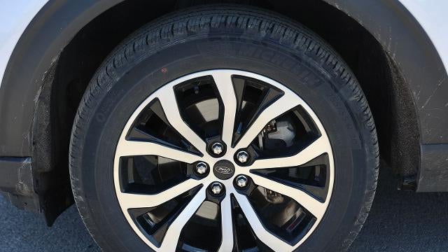 2024 Ford Explorer ST-Line