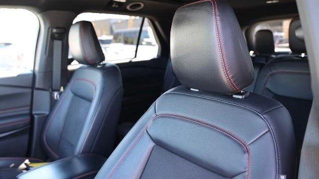 2024 Ford Explorer ST-Line