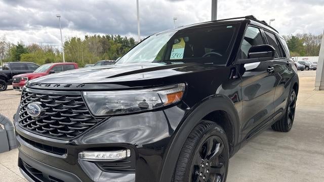 2024 Ford Explorer ST-Line
