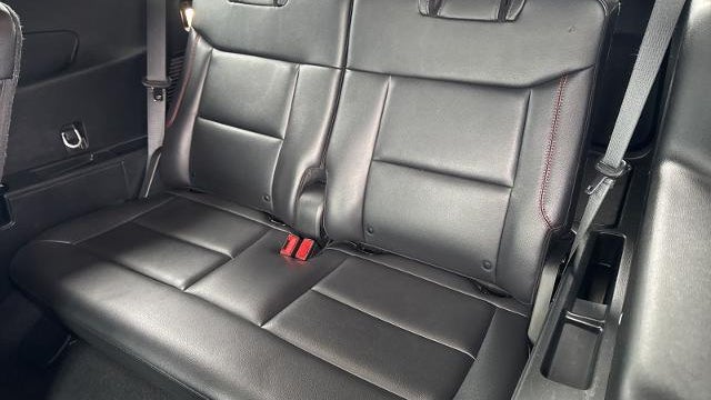 2024 Ford Explorer ST-Line