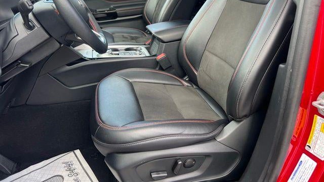2024 Ford Explorer ST-Line
