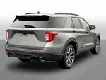 2022 Explorer Thumbnail 7