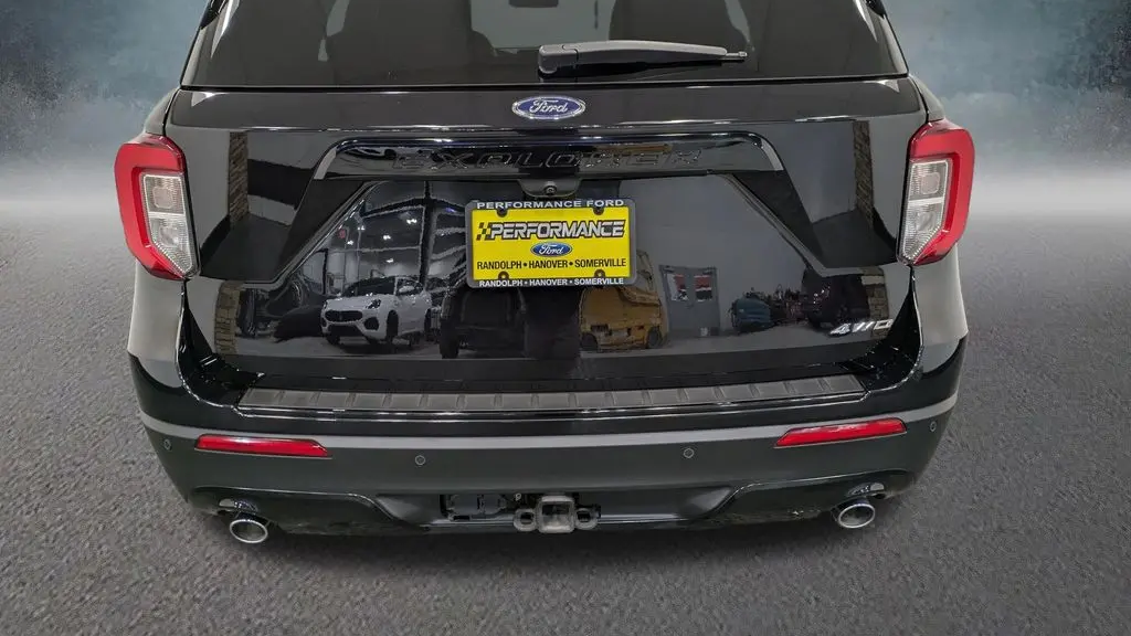 2022 Ford Explorer ST-Line