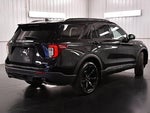 2023 Explorer Thumbnail 7