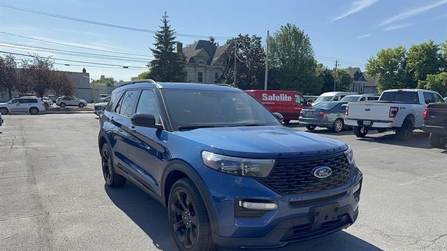 2023 Ford Explorer ST-Line