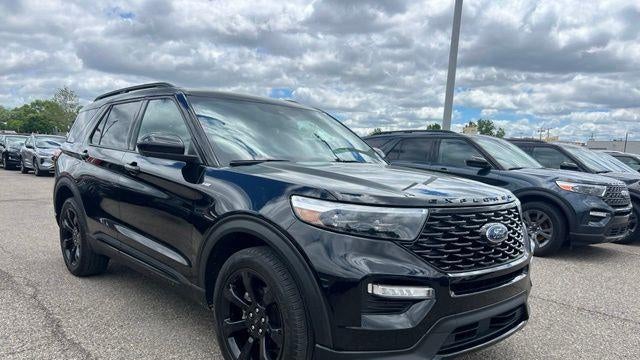 2023 Ford Explorer ST-Line