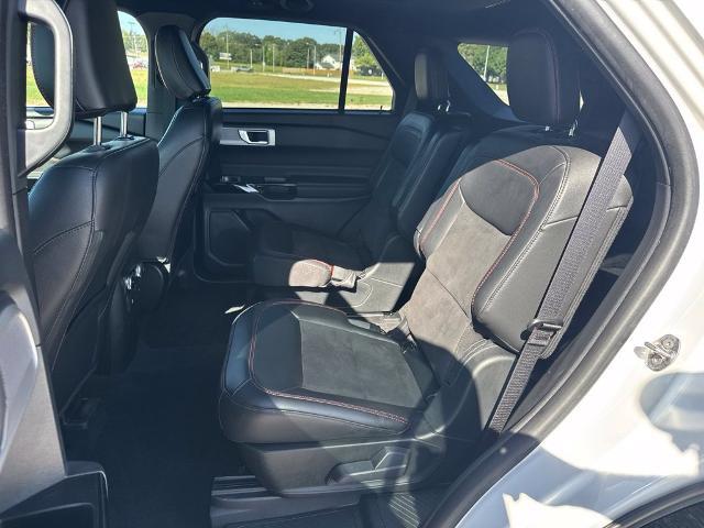 2023 Ford Explorer - $34,500