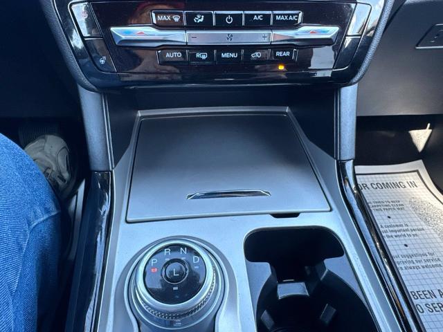 2023 Ford Explorer - $34,500