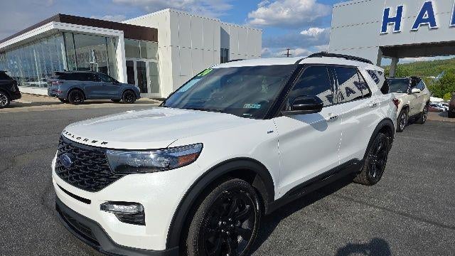 2024 Ford Explorer ST-Line