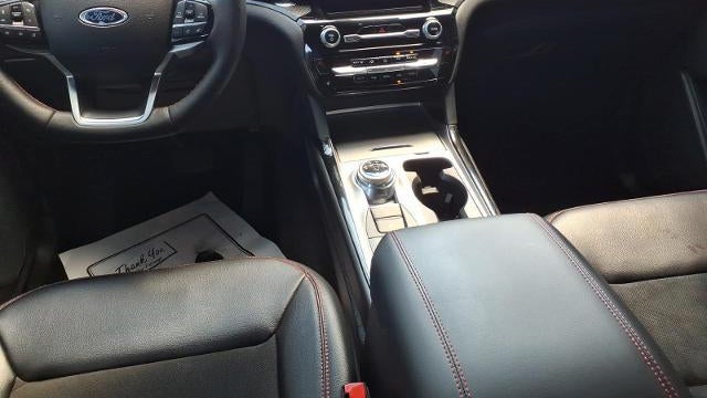 2024 Ford Explorer ST-Line