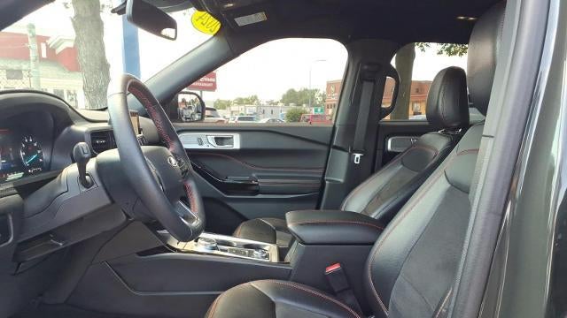 2024 Ford Explorer ST-Line