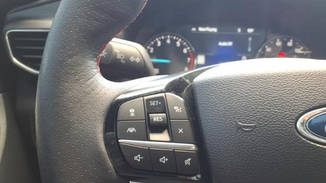 2024 Ford Explorer ST-Line