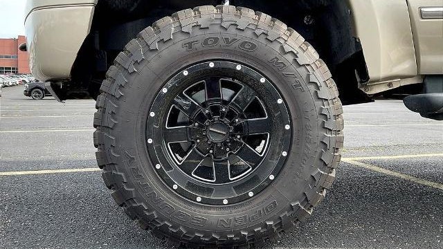 2005 Ford Excursion Limited