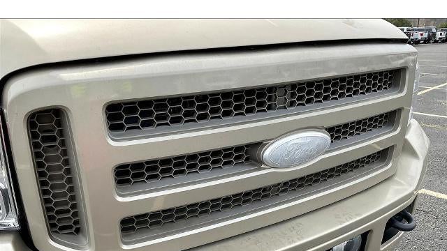 2005 Ford Excursion Limited