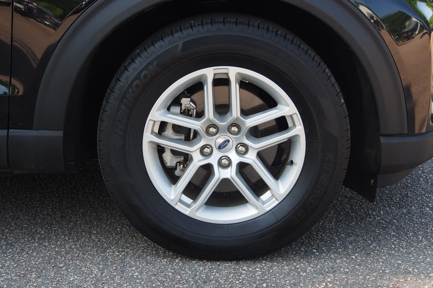 2025 Ford Explorer - $36,597