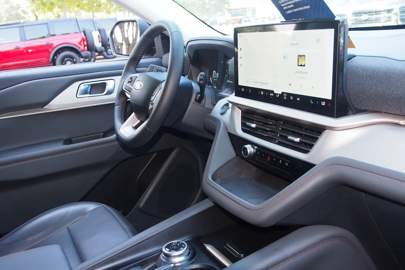 2025 Ford Explorer - $36,597