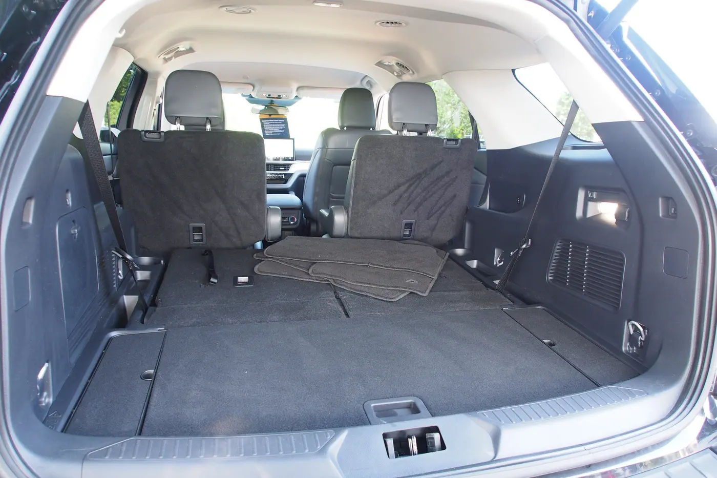 2025 Ford Explorer - $36,597