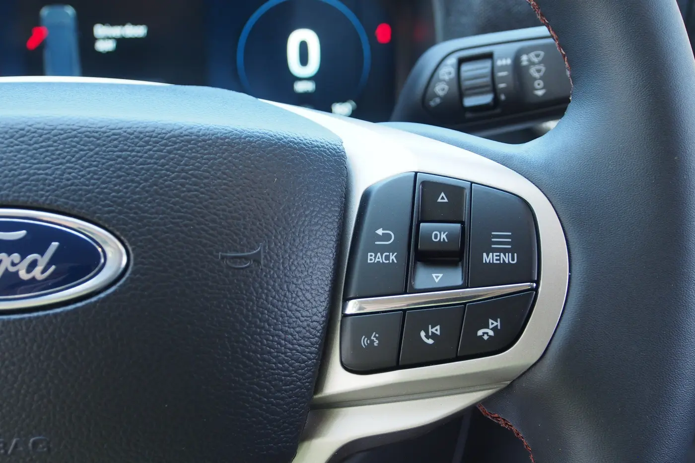 2025 Ford Explorer - $36,597