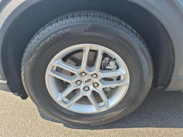 2025 Ford Explorer - $32,500
