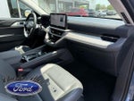 2025 Explorer Thumbnail 11