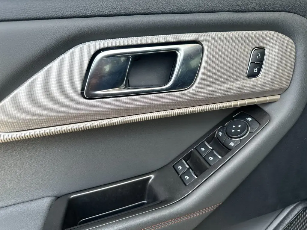 2026 Ford Explorer - $35,191