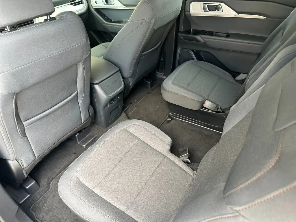 2026 Ford Explorer - $35,191