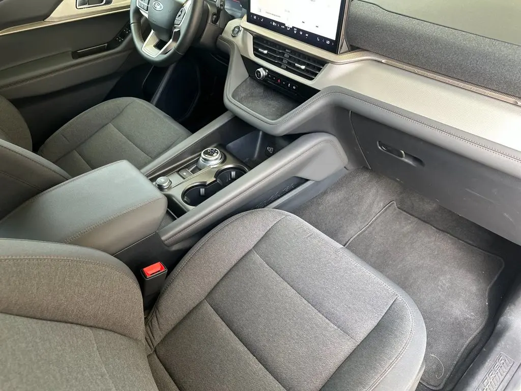 2026 Ford Explorer - $35,191