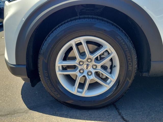 2026 Ford Explorer - $40,888