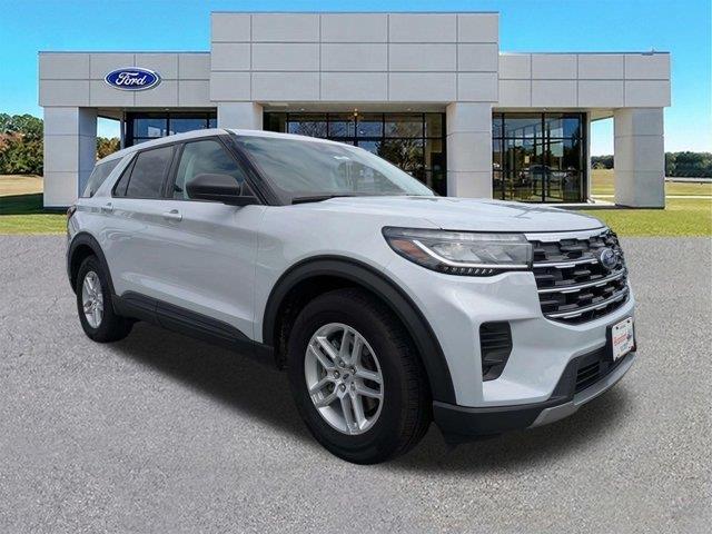 2026 Ford Explorer - $38,999