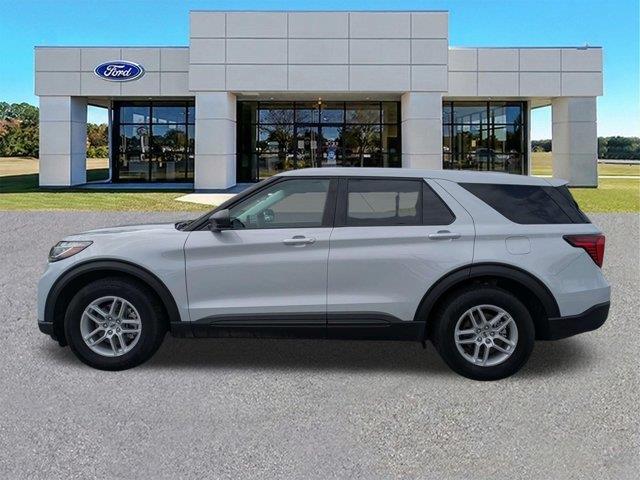 2026 Ford Explorer - $38,999