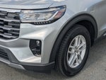 2025 Explorer Thumbnail 10