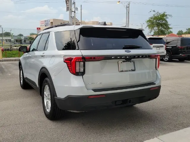 2026 Ford Explorer - $38,990