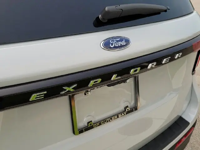 2026 Ford Explorer - $38,990