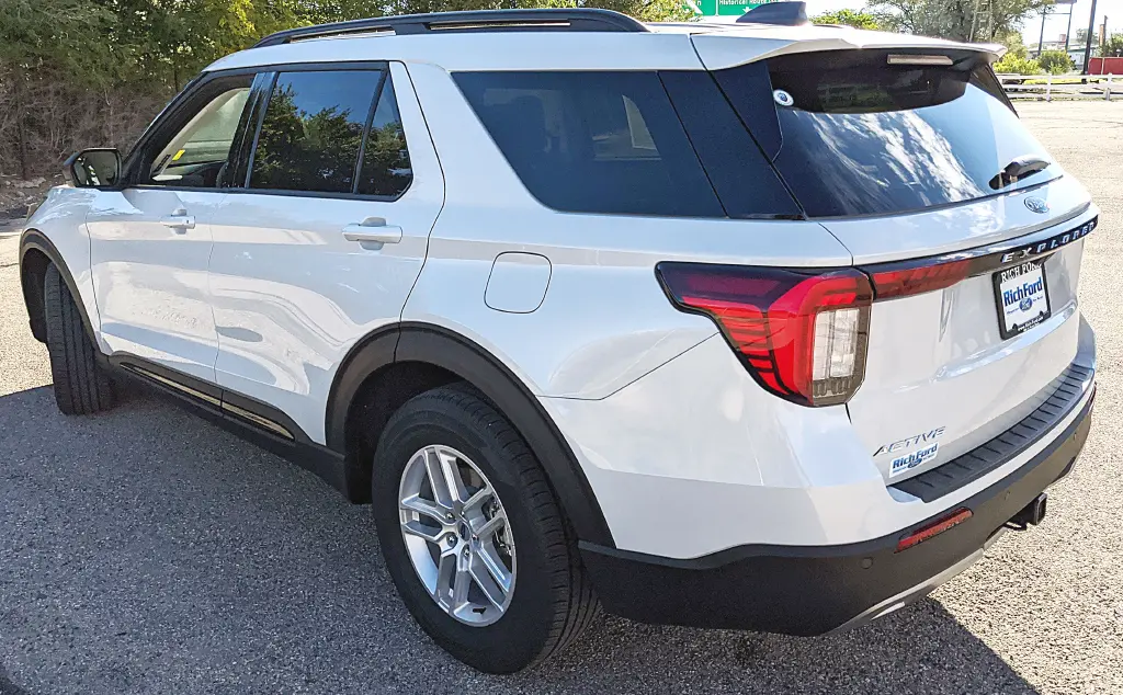 2026 Ford Explorer - $42,432